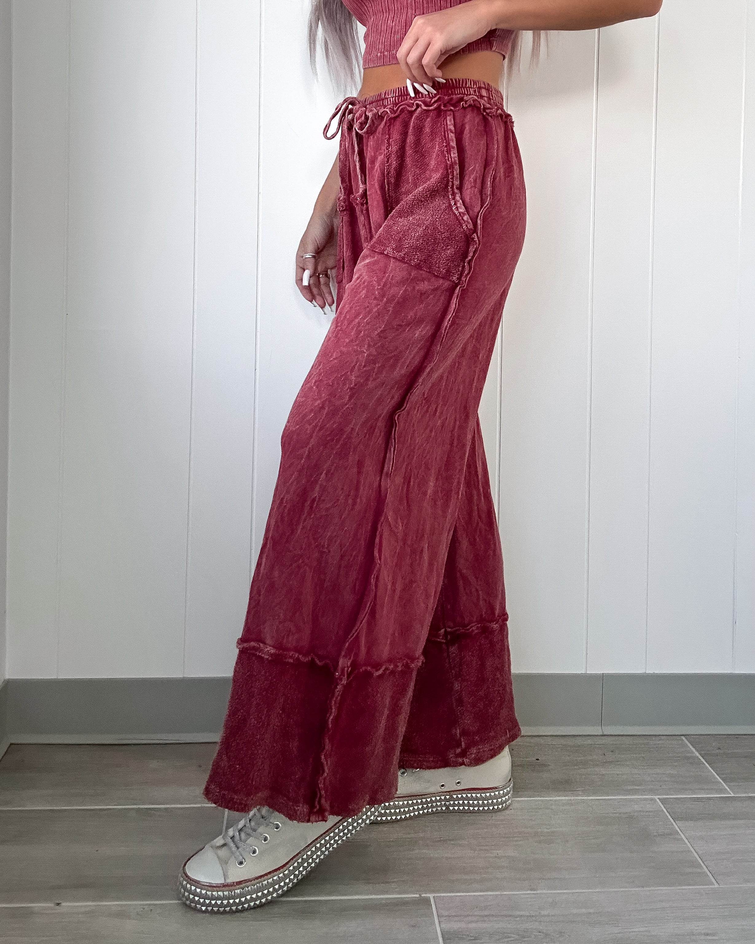 Up Next Raw Hem Wide Leg Pants - Burgundy