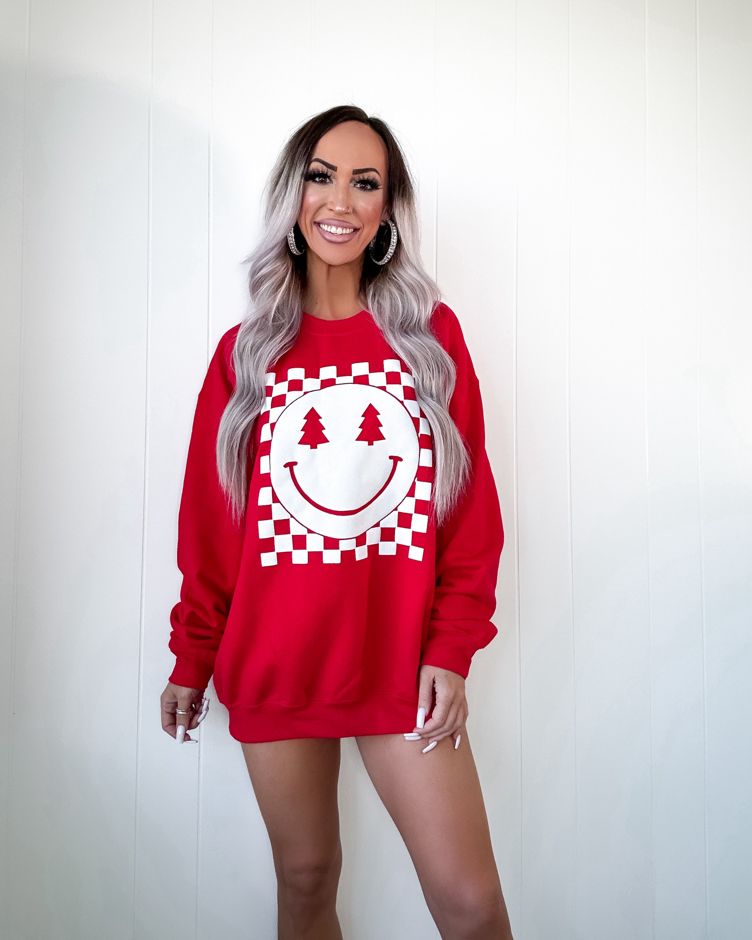 Checkered Christmas Smiley Sweatshirt - Red