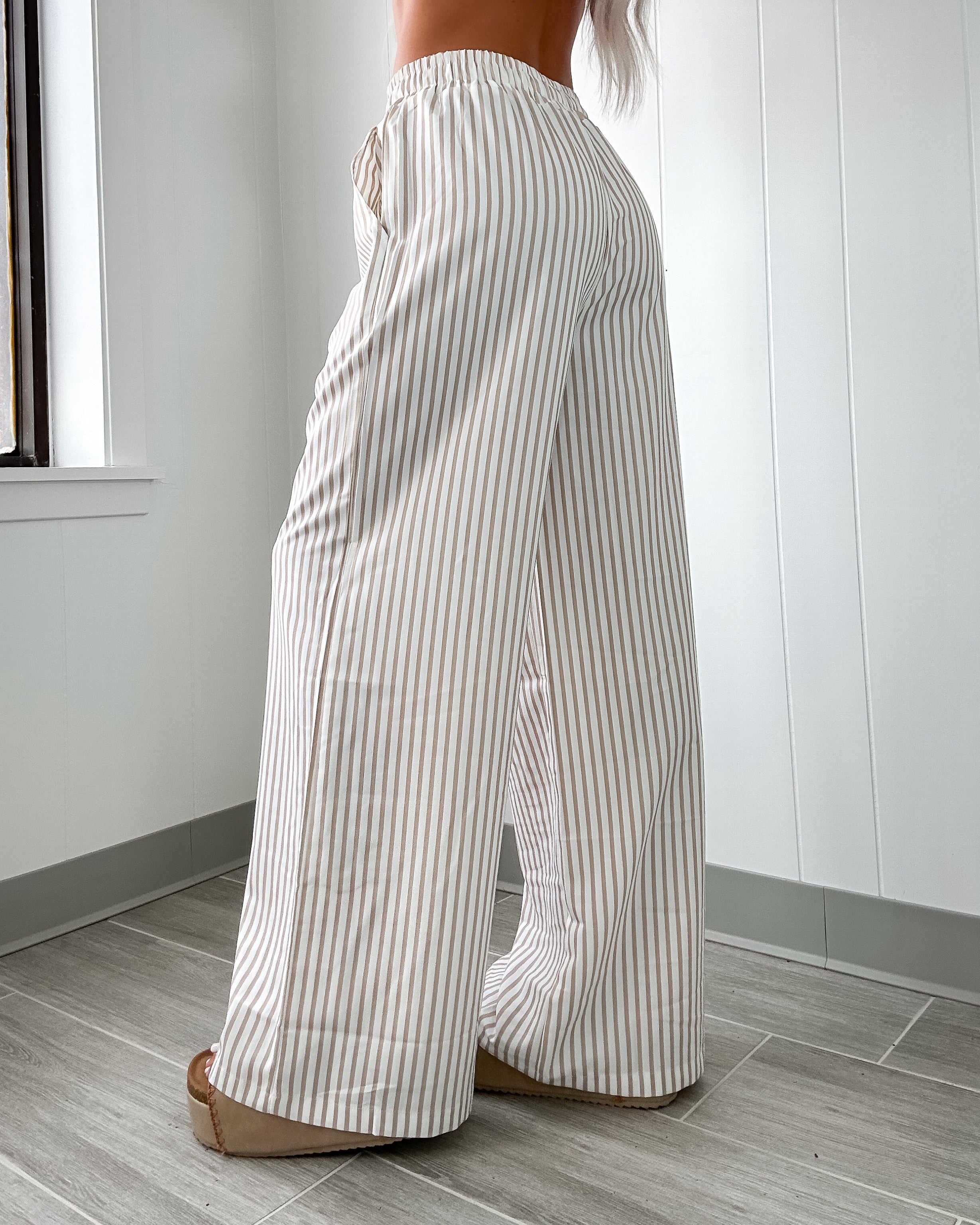 Chic Lifestyle Stripe Wide Leg Pants - Khaki